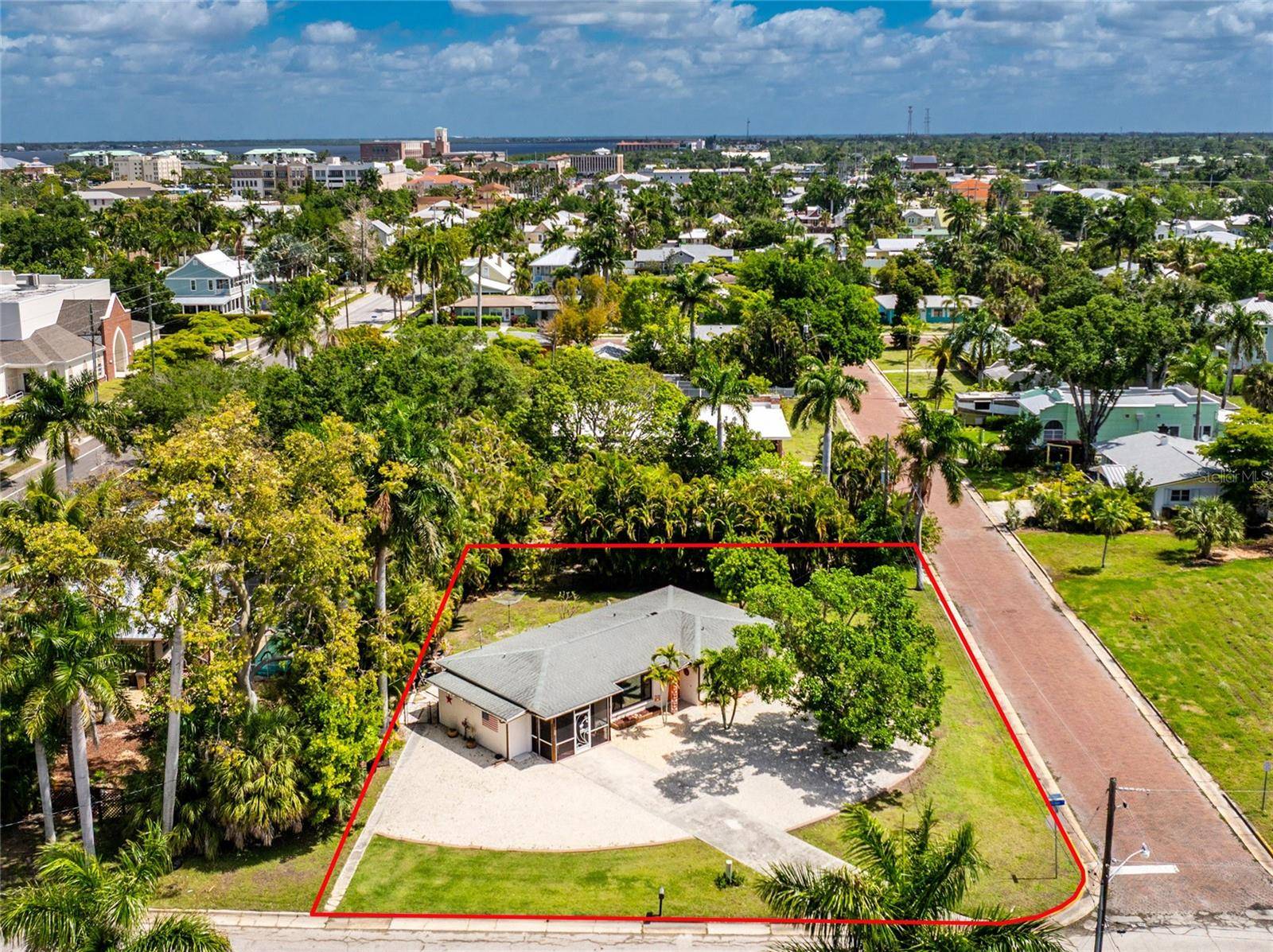 312 MCGREGOR ST, Punta Gorda, FL 33950