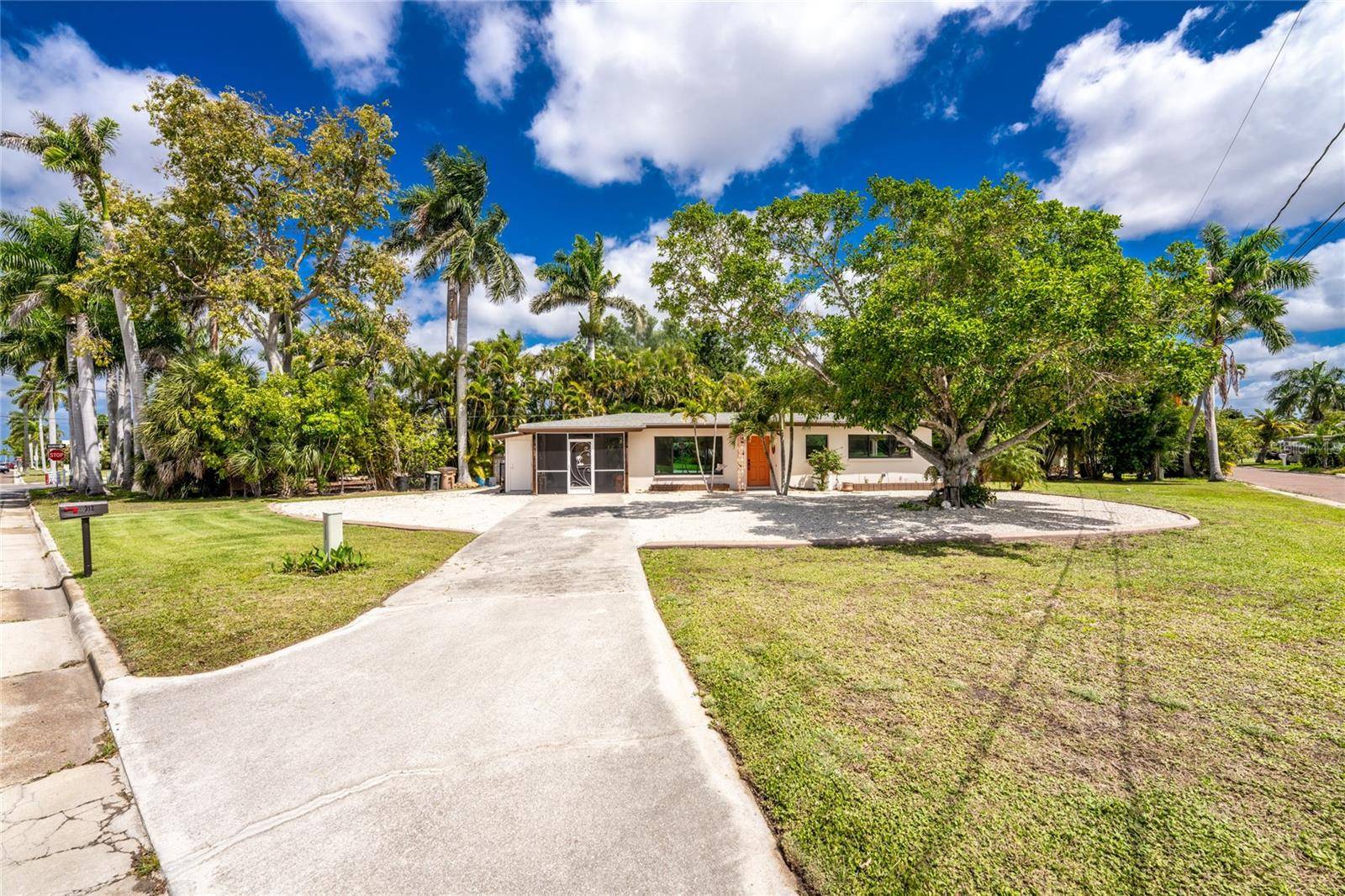 312 MCGREGOR ST, Punta Gorda, FL 33950