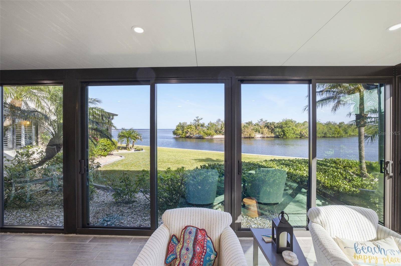 3270 SOUTHSHORE DR #72A, Punta Gorda, FL 33955