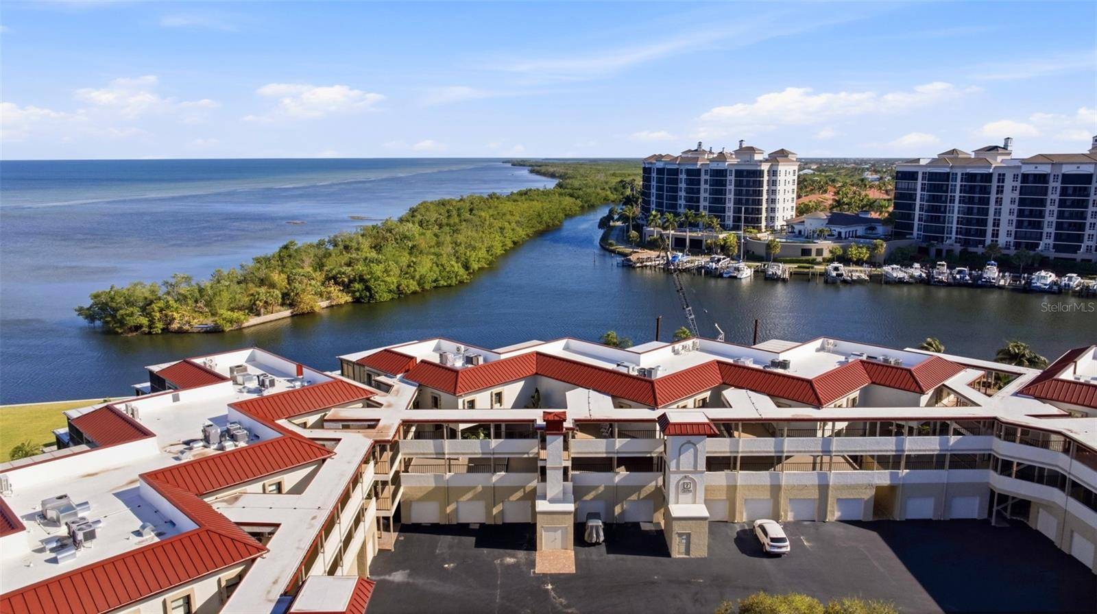 3270 SOUTHSHORE DR #72A, Punta Gorda, FL 33955