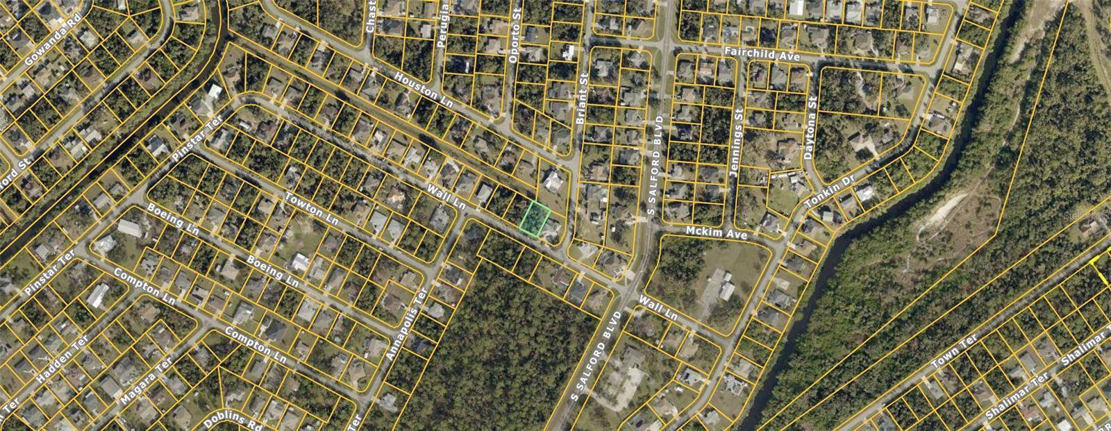 WALL LN, North Port, FL 34287