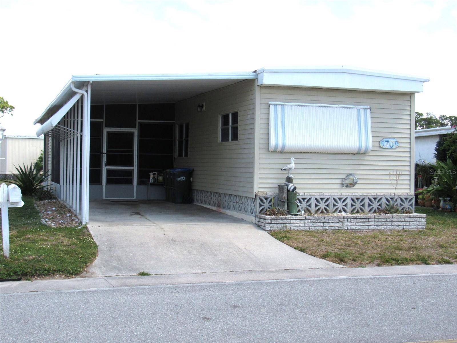 5709 HOLIDAY PARK BLVD, North Port, FL 34287