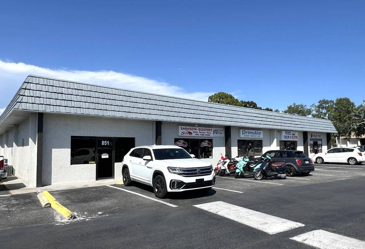 853 US HIGHWAY 41 BYP S #A, Venice, FL 34285