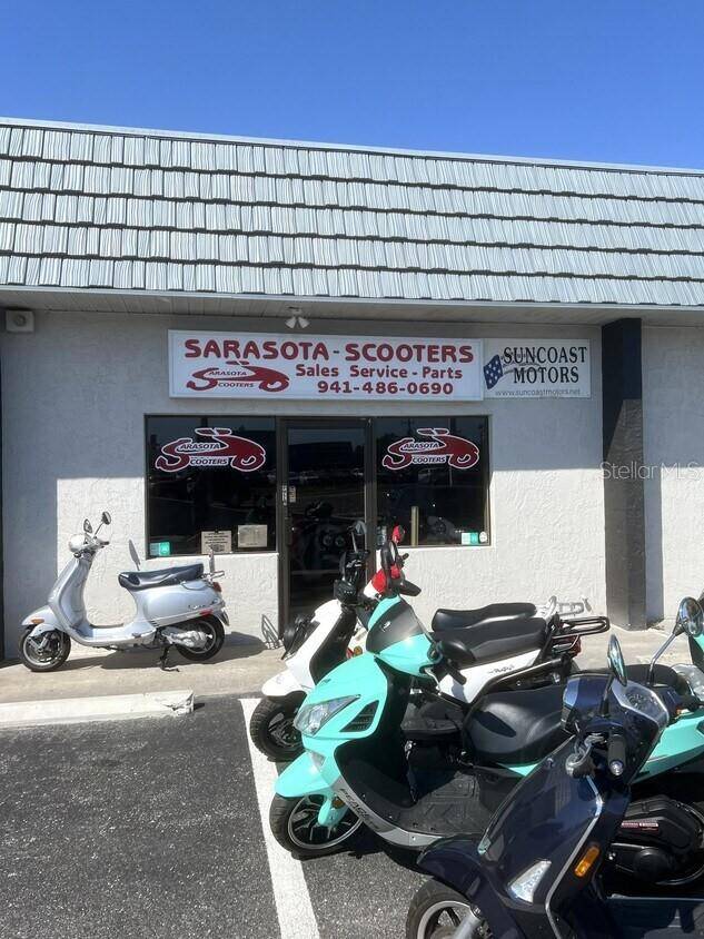 853 US HIGHWAY 41 BYP S #A, Venice, FL 34285