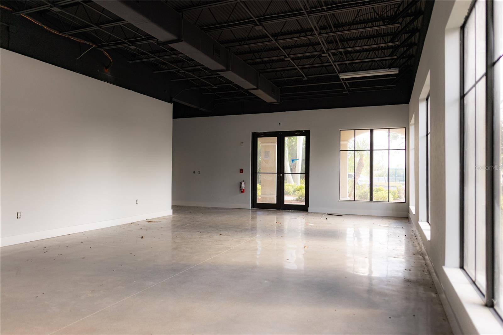 5920 PAN AMERICAN BLVD #101, North Port, FL 34287