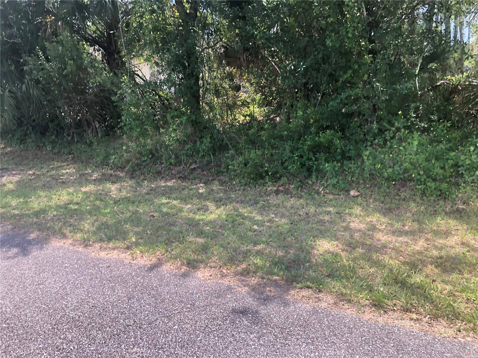 CHARLAND AVE, North Port, FL 34291