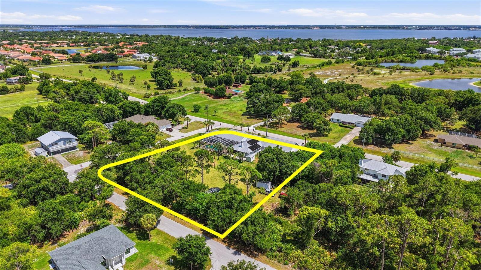 23494 WESTCHESTER BLVD, Punta Gorda, FL 33980