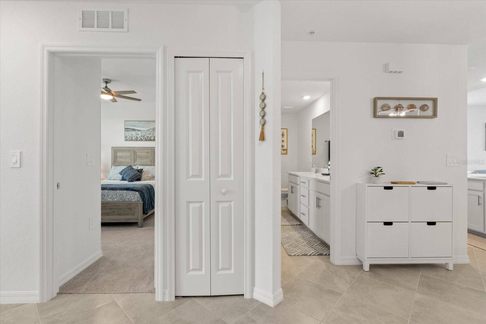 17570 OPAL SAND DR #201, Venice, FL 34293