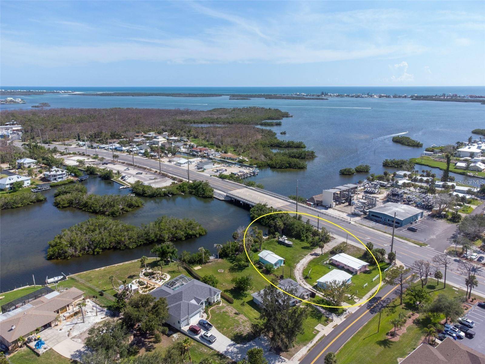 1695 MANOR RD, Englewood, FL 34223