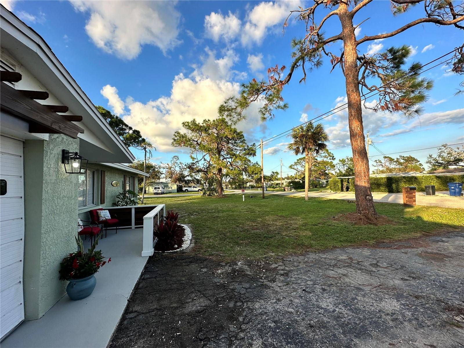 50 EUCLID AVE, Englewood, FL 34223
