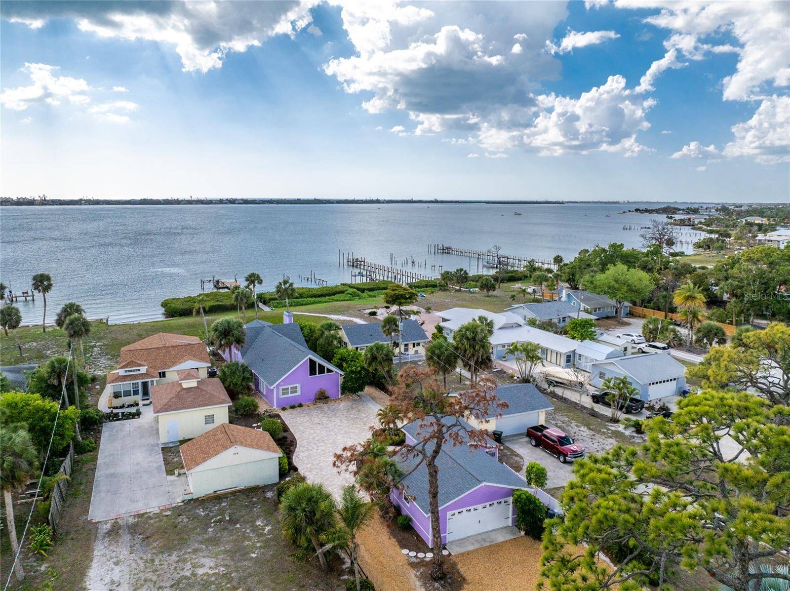 720 S MCCALL RD, Englewood, FL 34223