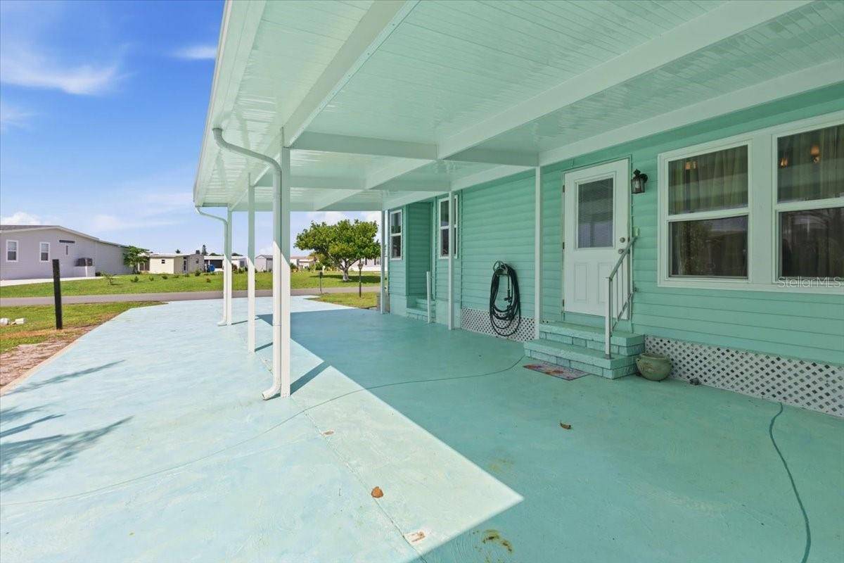 1451 BLUE HERON DR, Englewood, FL 34224