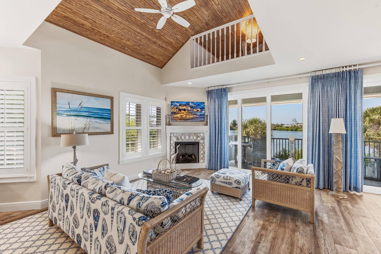 40 SEAWATCH LAKE DR, Boca Grande, FL 33921
