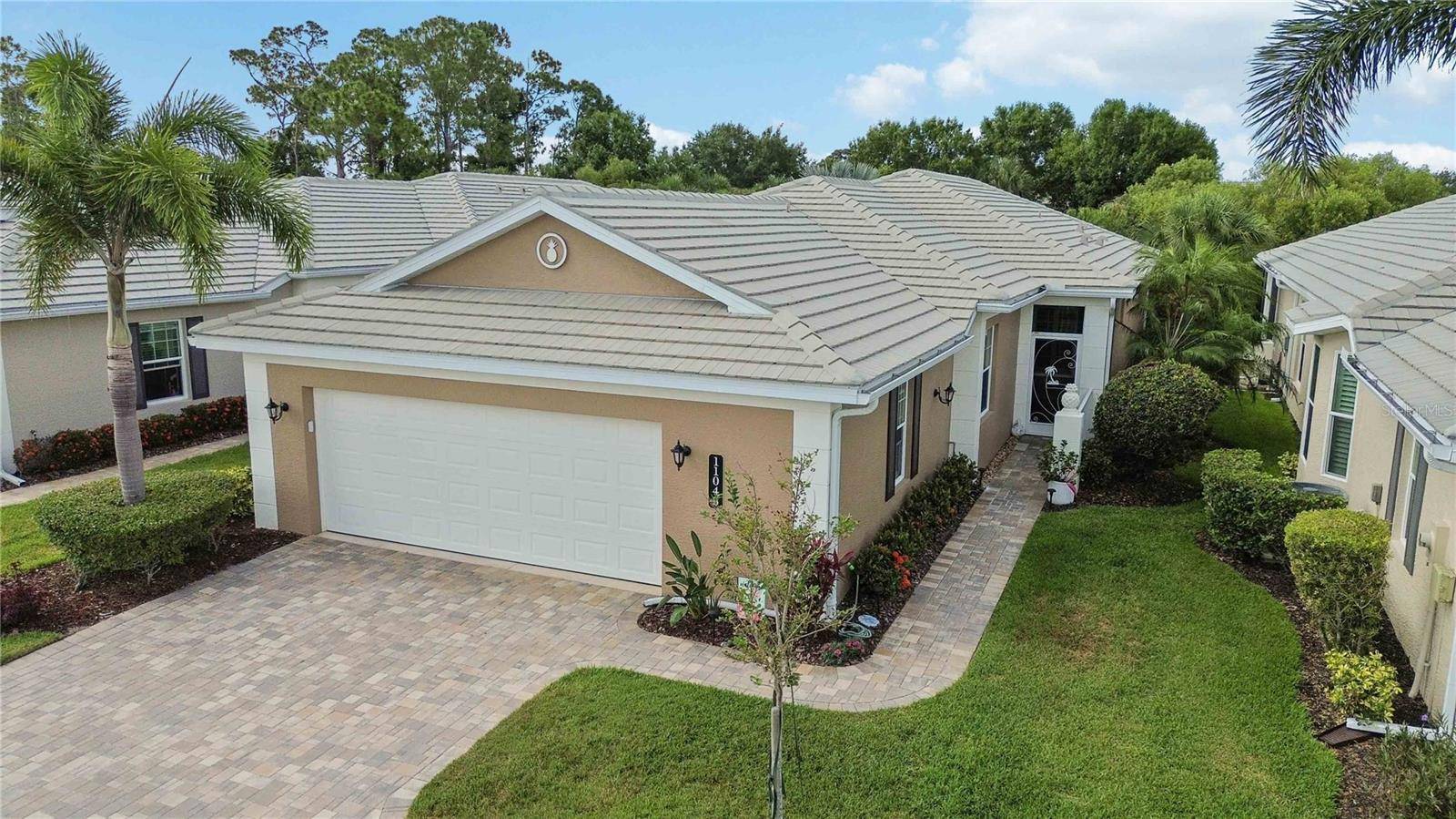 11045 BARNSLEY DR, Venice, FL 34293