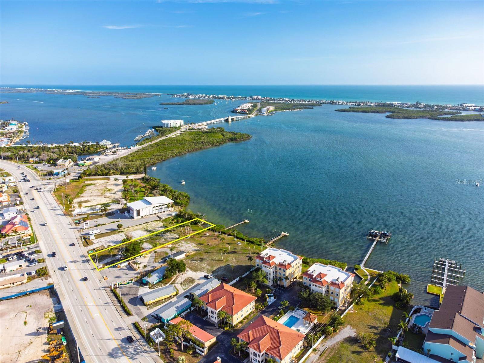 1144 S MCCALL RD, Englewood, FL 34223