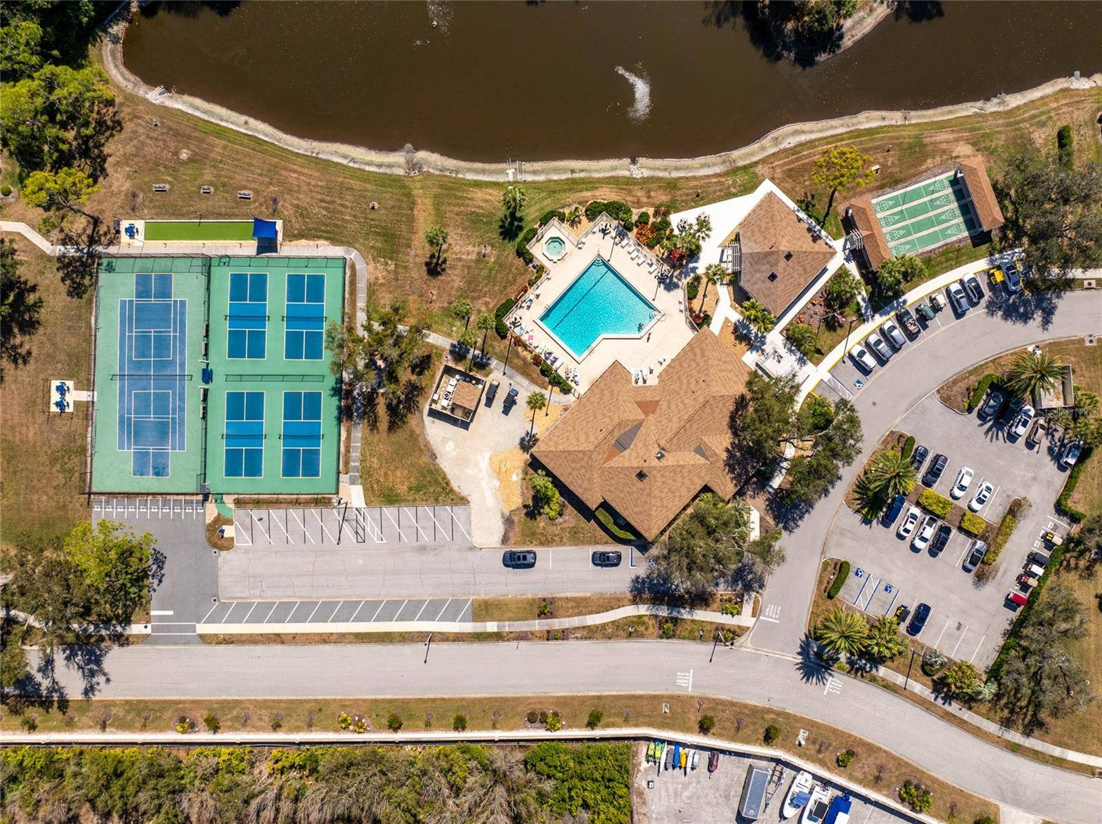413 TOMOKA DR, Englewood, FL 34223
