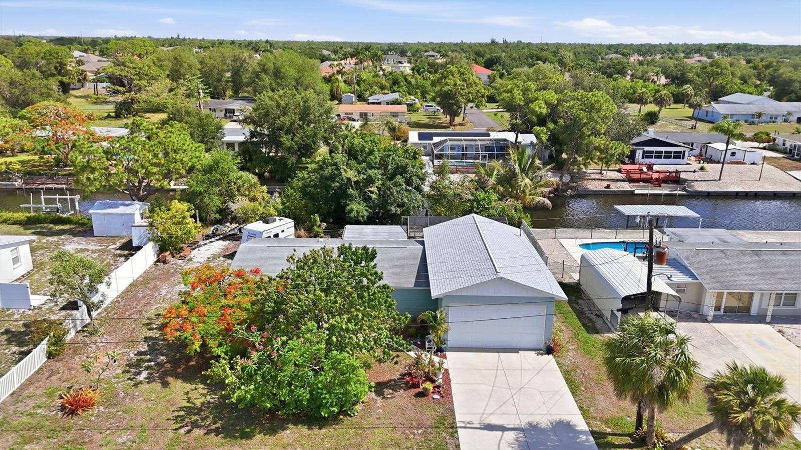852 E 6TH ST, Englewood, FL 34223