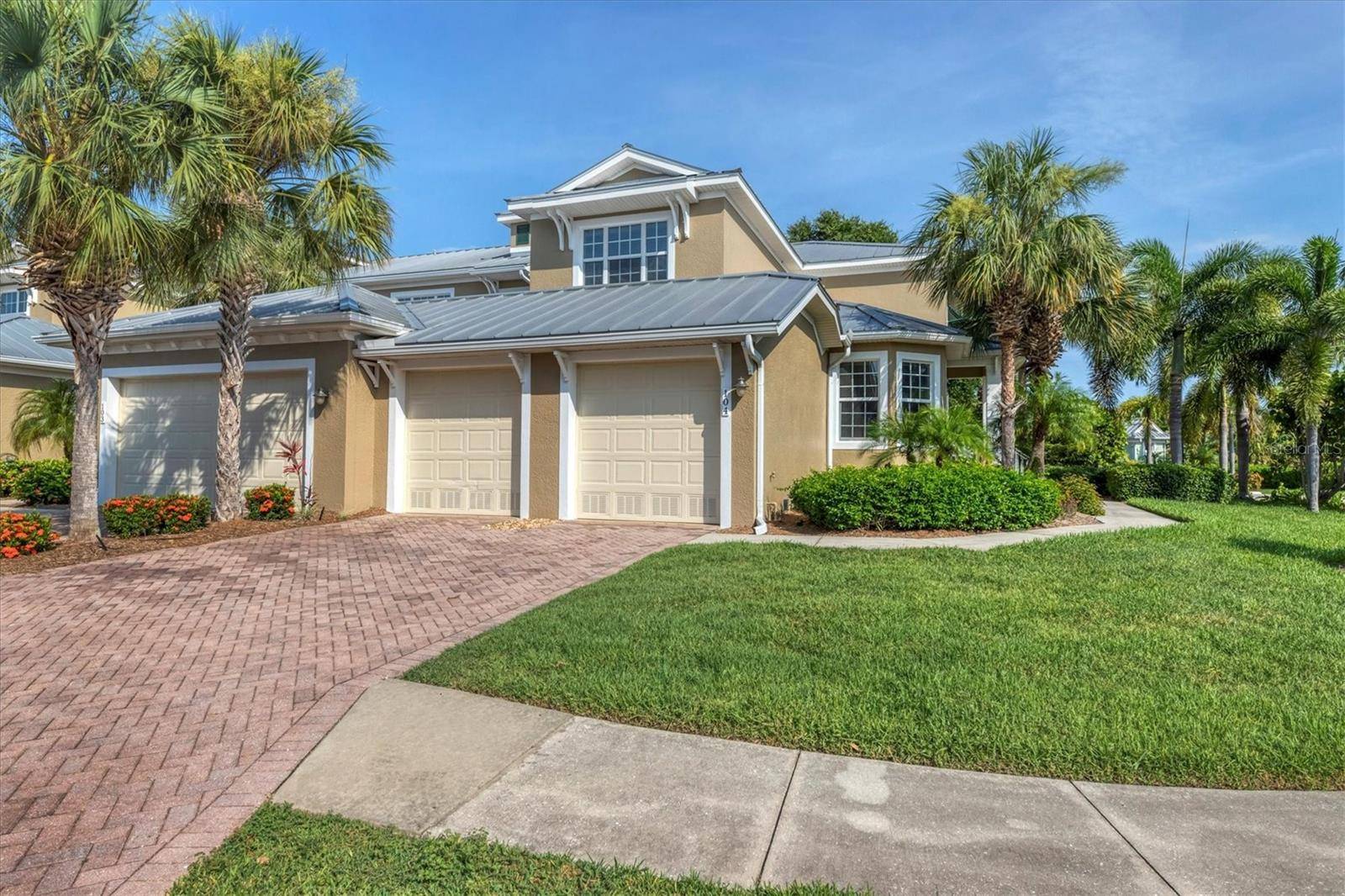 10600 LEMON CREEK LOOP #104, Englewood, FL 34224
