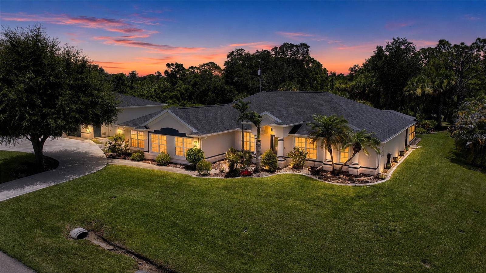 1282 CLEARVIEW DR, Port Charlotte, FL 33953