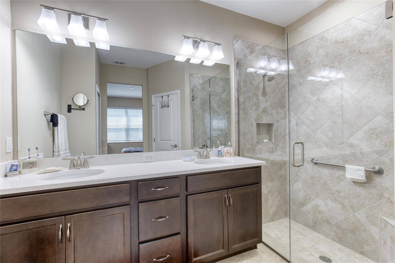 224 GYPSY PALACE LN, Daytona Beach, FL 32124