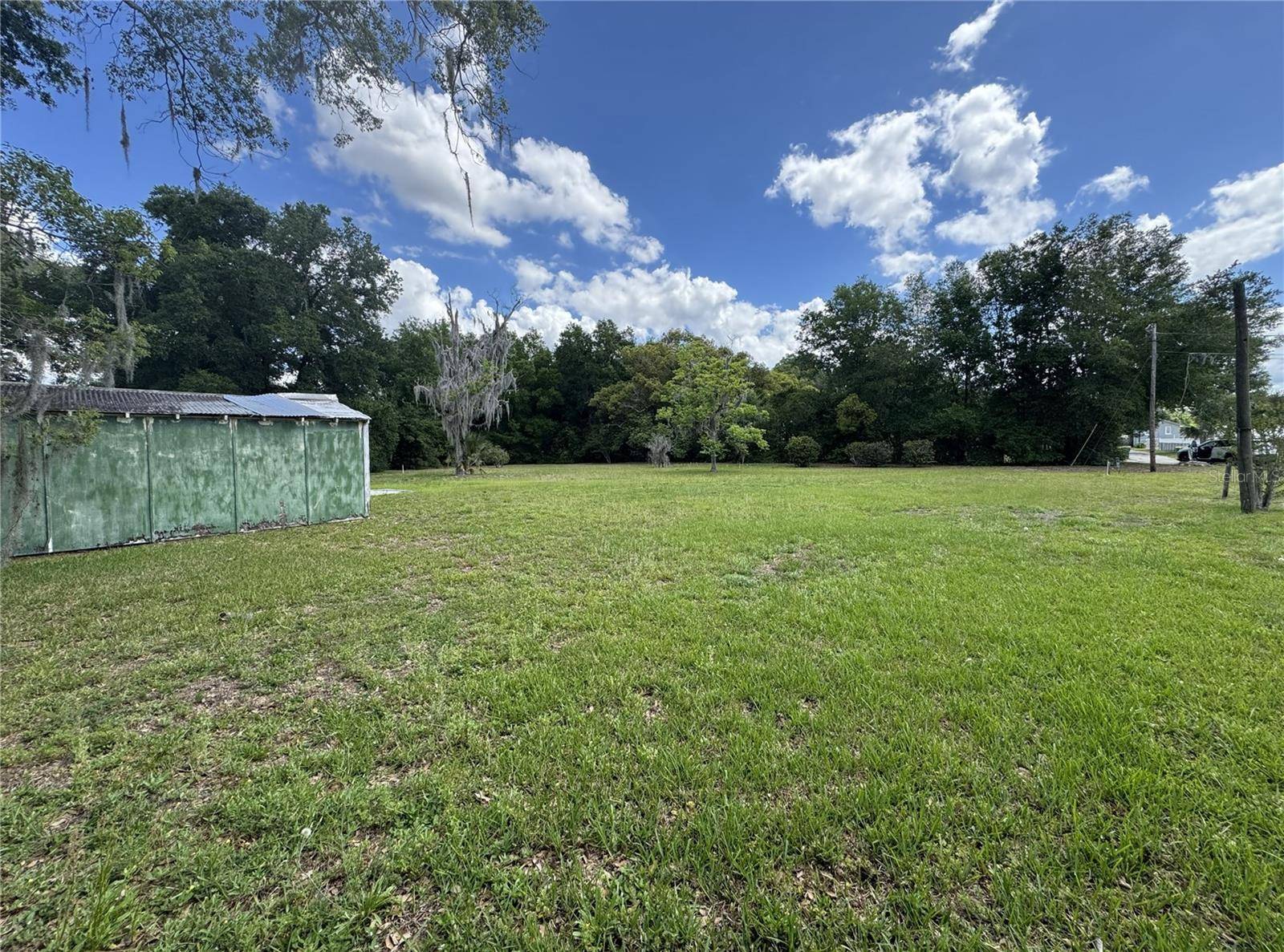 65 HOWARD ST, Umatilla, FL 32784