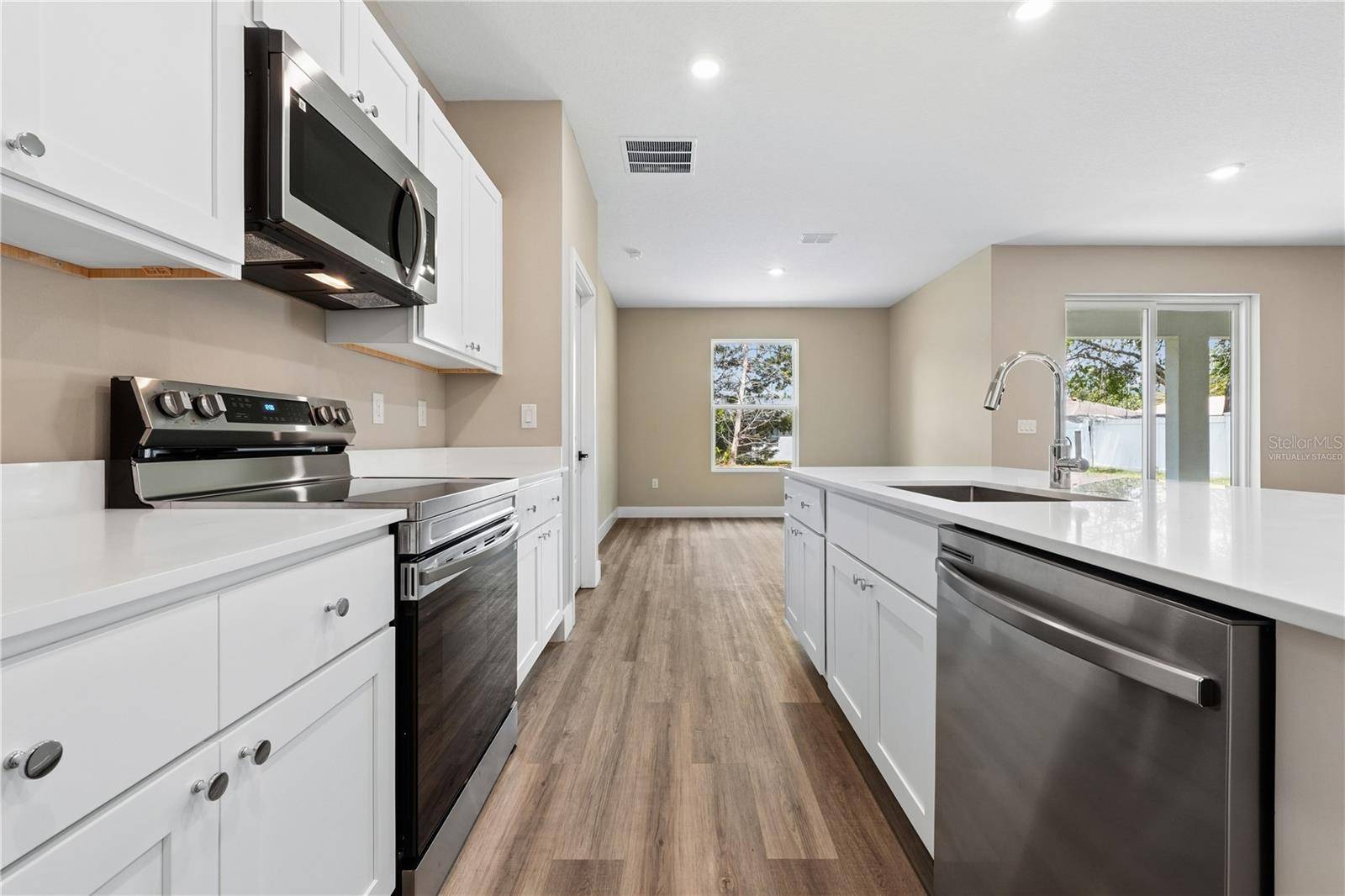 105 SELMA TRL, Palm Coast, FL 32164