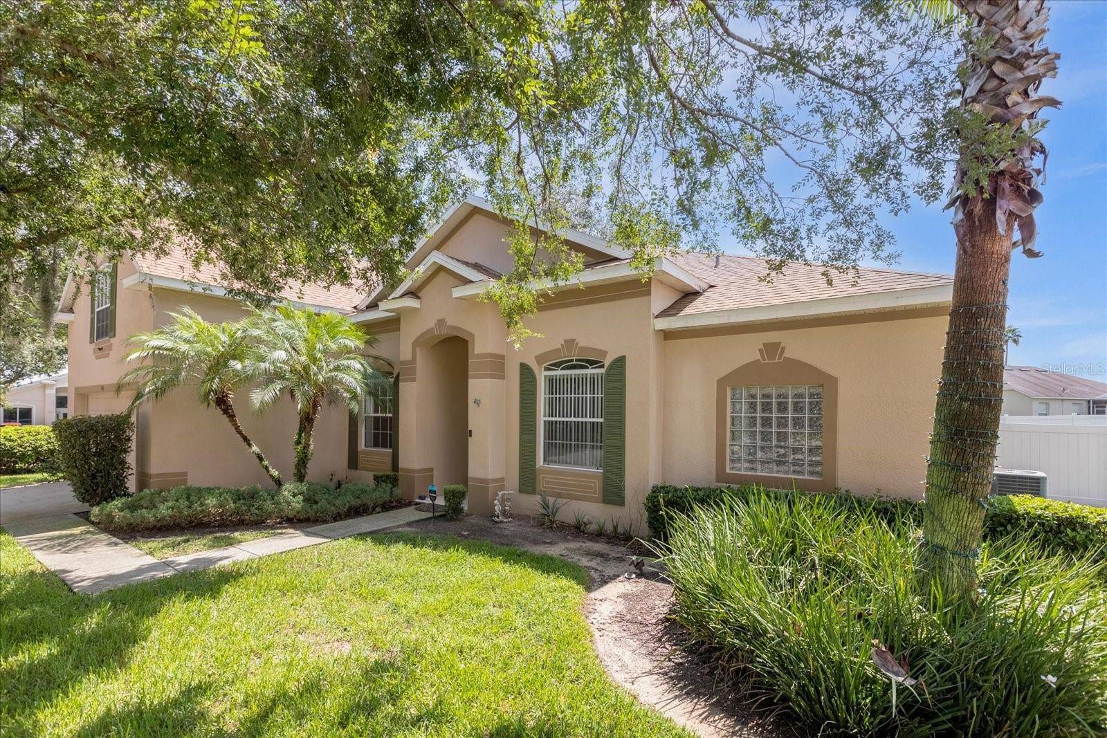 100 HOLLYBROOK CT, Davenport, FL 33897