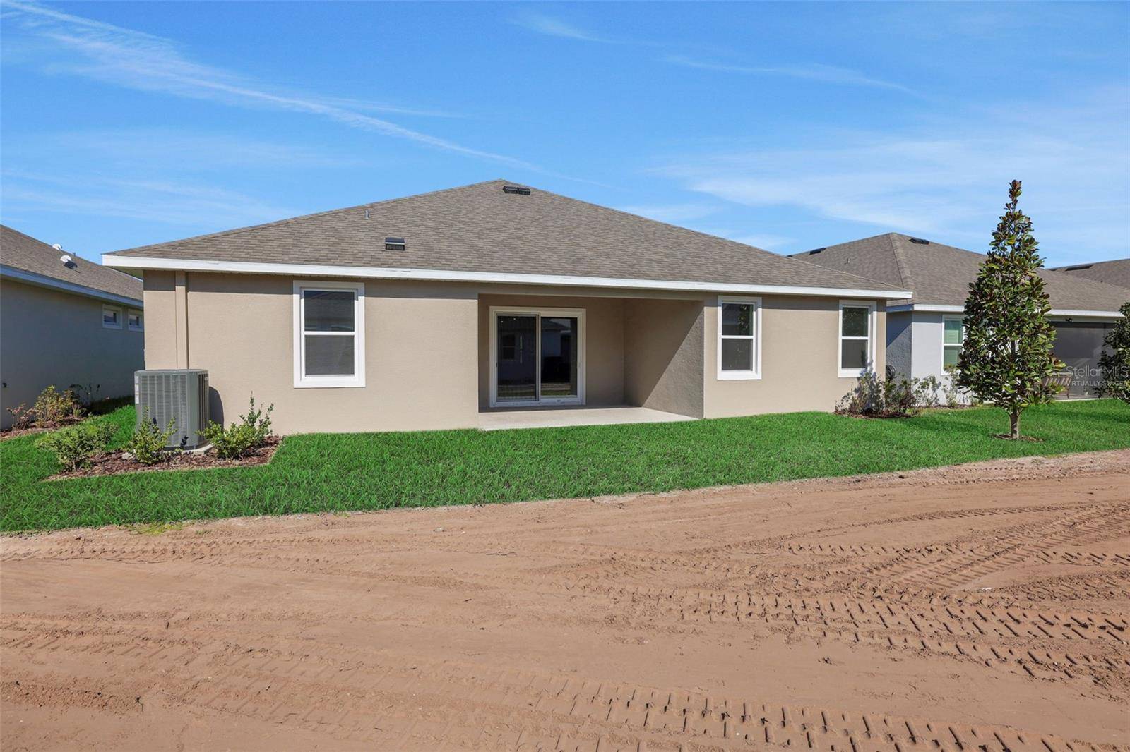 17374 CRISP APPLE LN, Land O Lakes, FL 34638