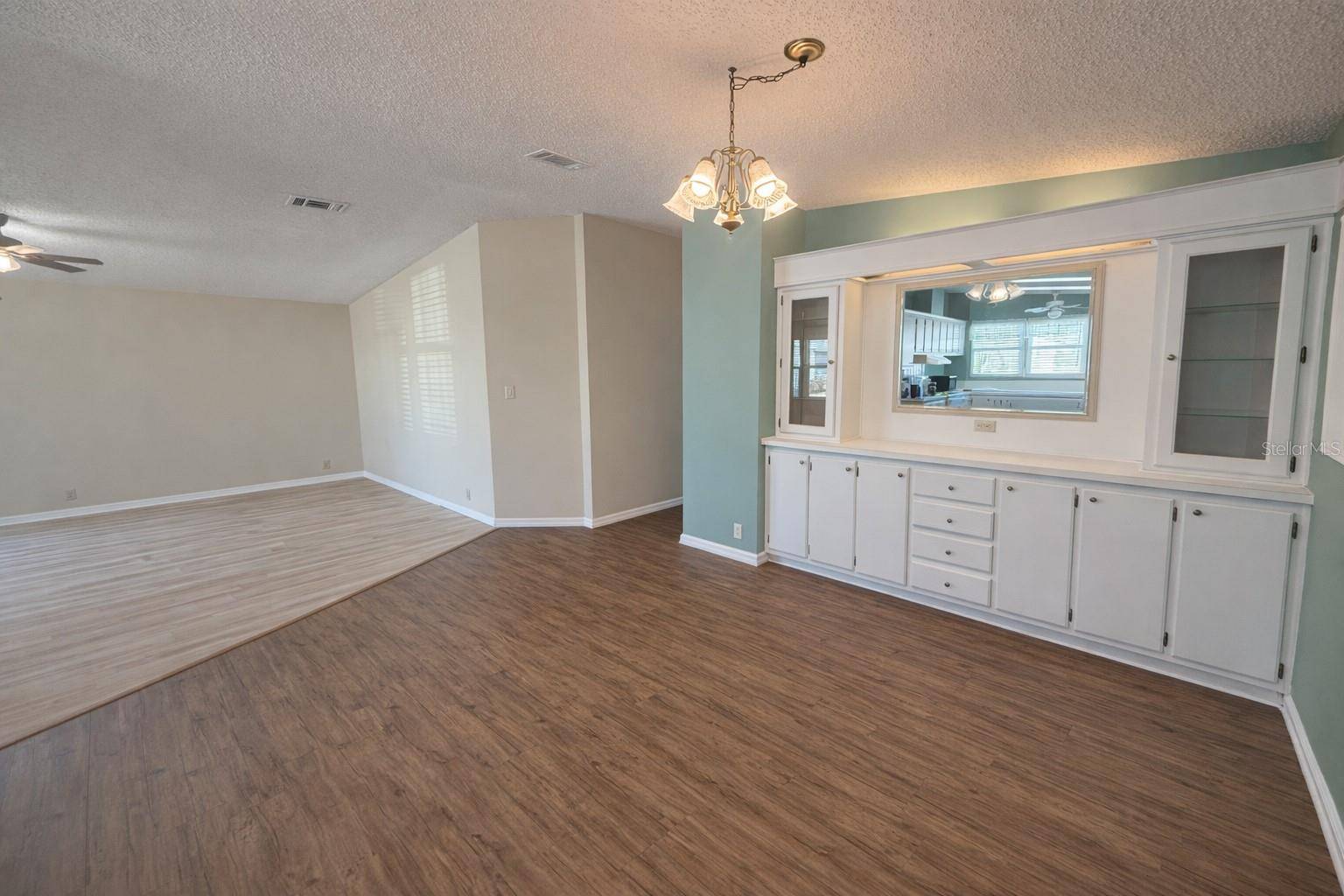 25308 CASA DEL LAGO LN, Leesburg, FL 34748