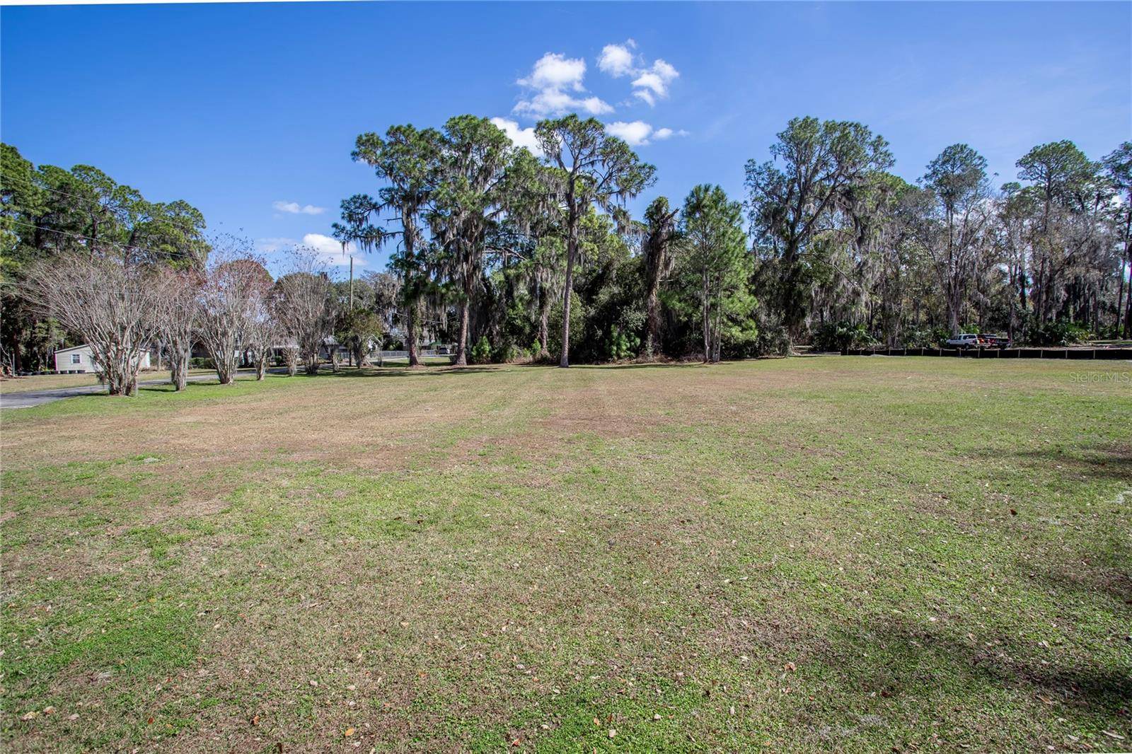 31035 COVE RD, Tavares, FL 32778