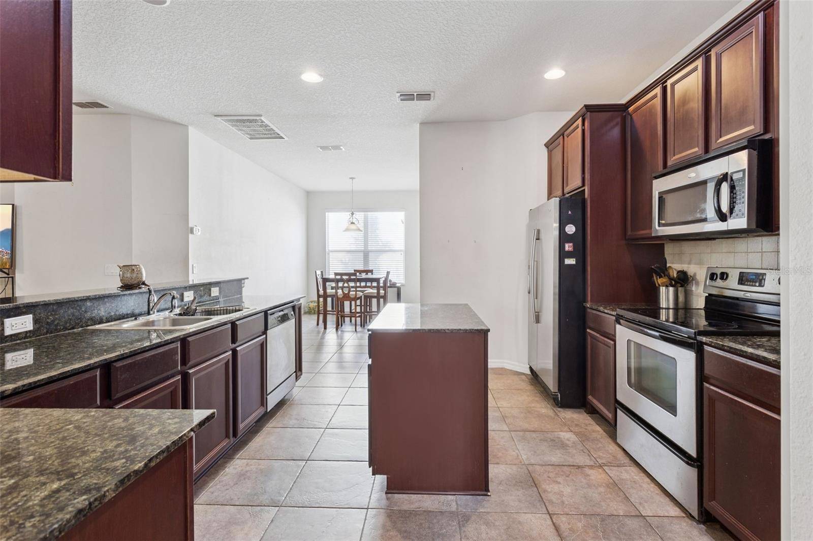 30337 GIDRAN TER, Mount Dora, FL 32757