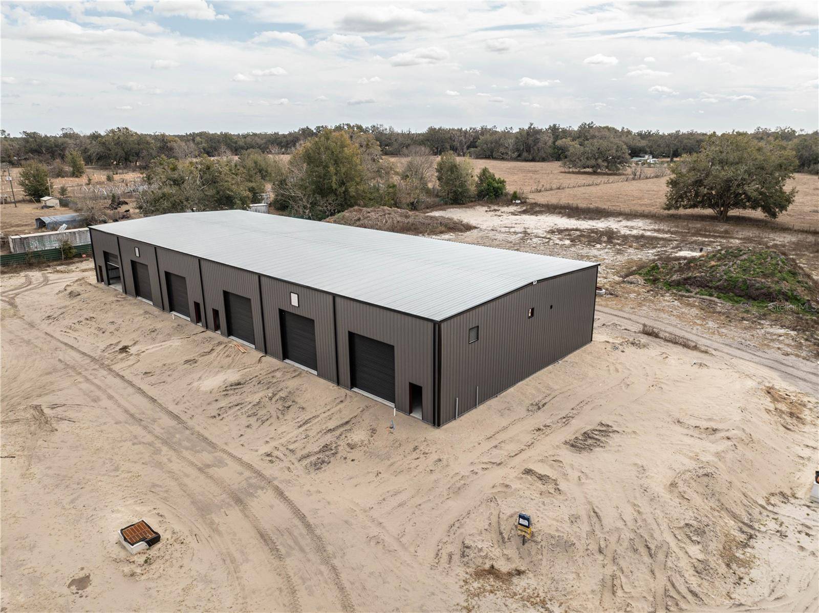 3023 E C 48, Center Hill, FL 33514