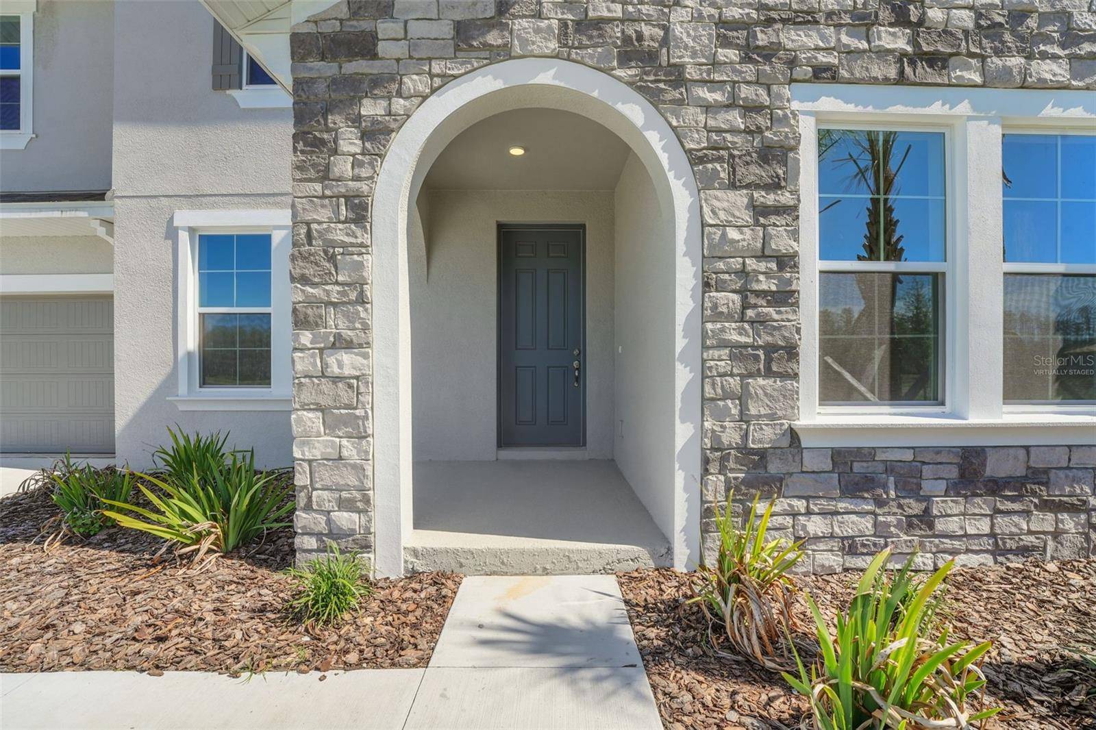 17453 VALLEYWOOD Pkwy, Land O Lakes, FL 34638
