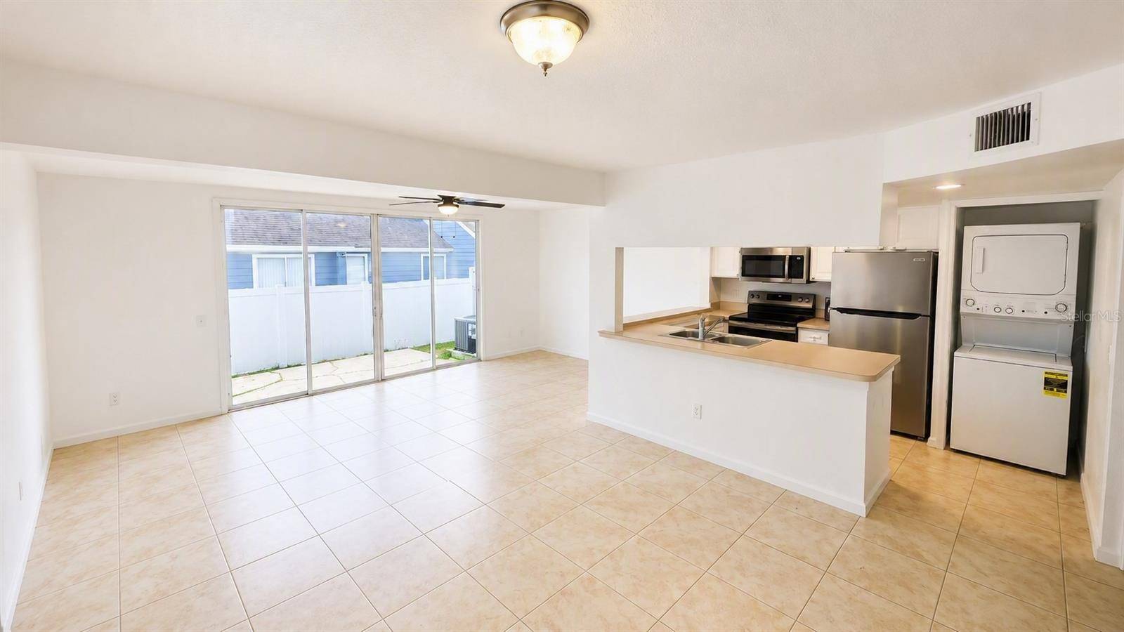 225 MANGO DR, Davenport, FL 33897