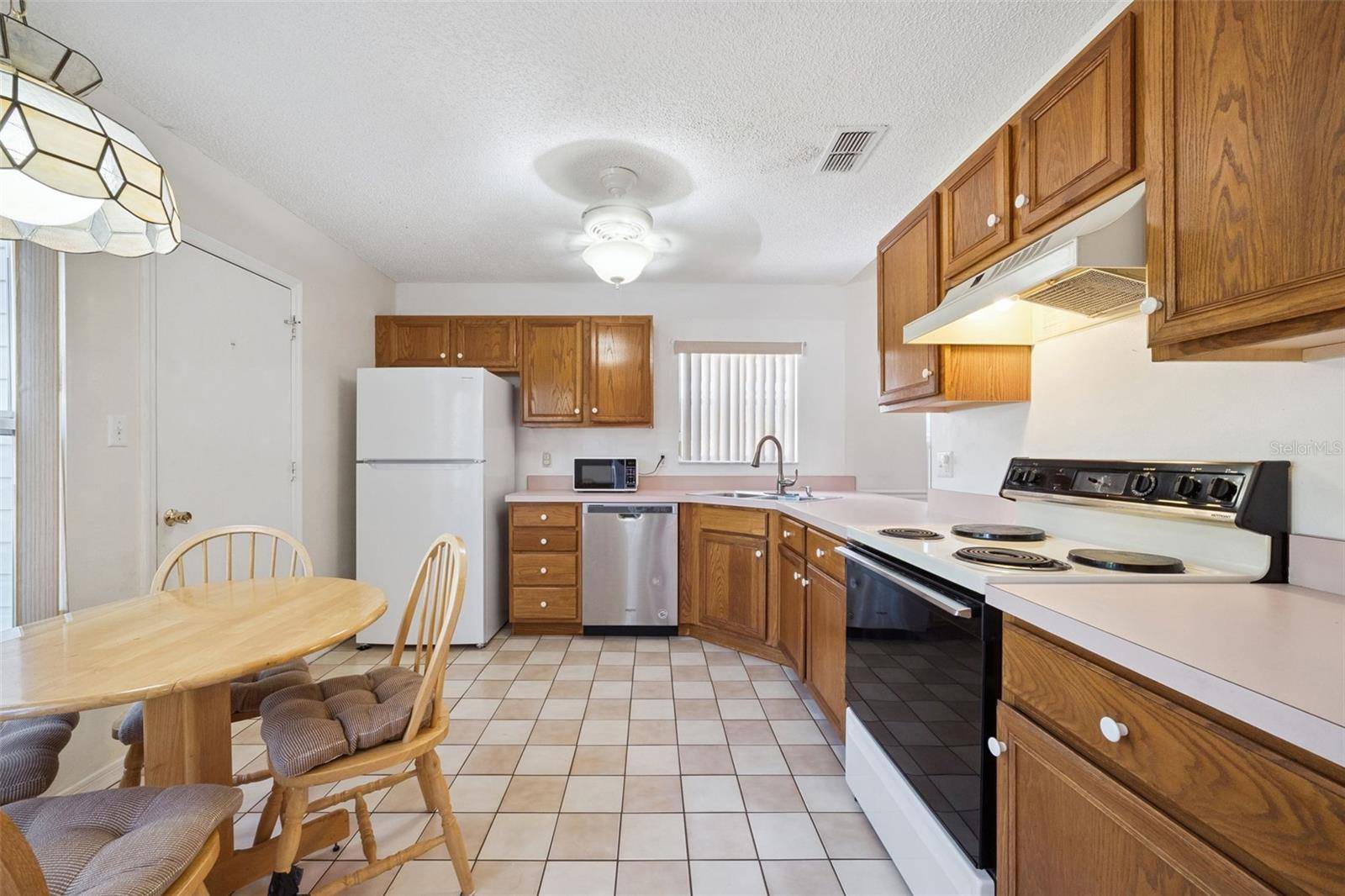 25312 GREEN HERON DR, Leesburg, FL 34748
