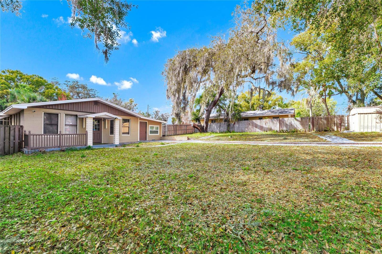 1244 LAKE AVE, Clermont, FL 34711