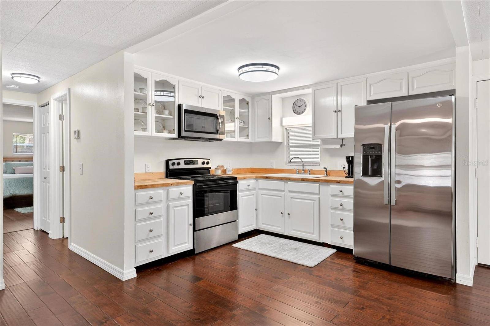 7 COCOS PLUMOSA DR #A, Eustis, FL 32726