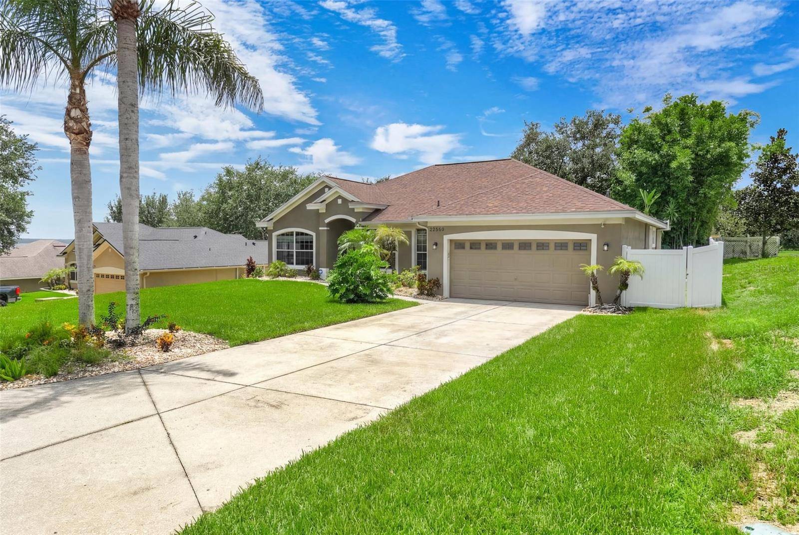 13428 E VIA ROMA CIR, Clermont, FL 34711