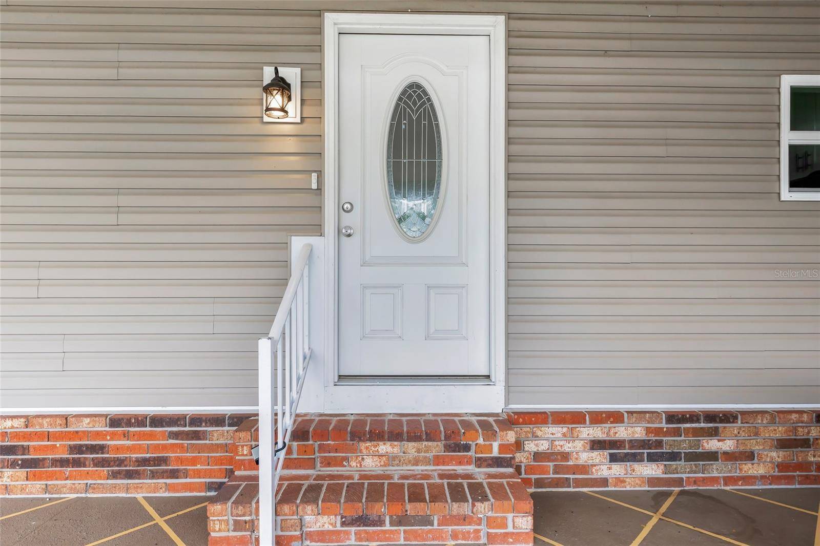 100 PAPAYA CV, Leesburg, FL 34748