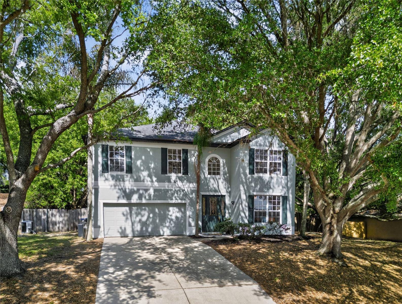 1305 WINDY BLUFF DR, Minneola, FL 34715