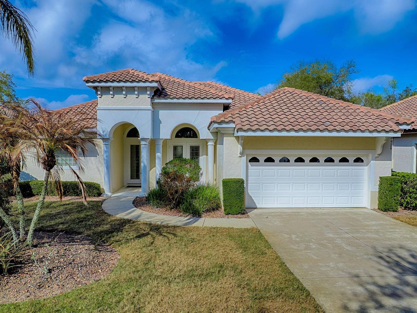 9926 SANTA BARBARA CT, Howey In The Hills, FL 34737