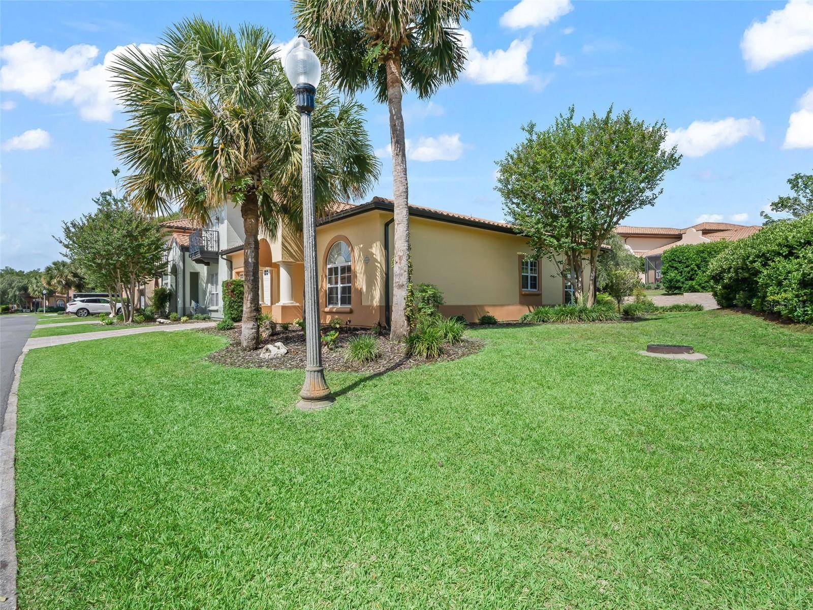 1256 AVENIDA DE LAS CASAS, Lady Lake, FL 32159