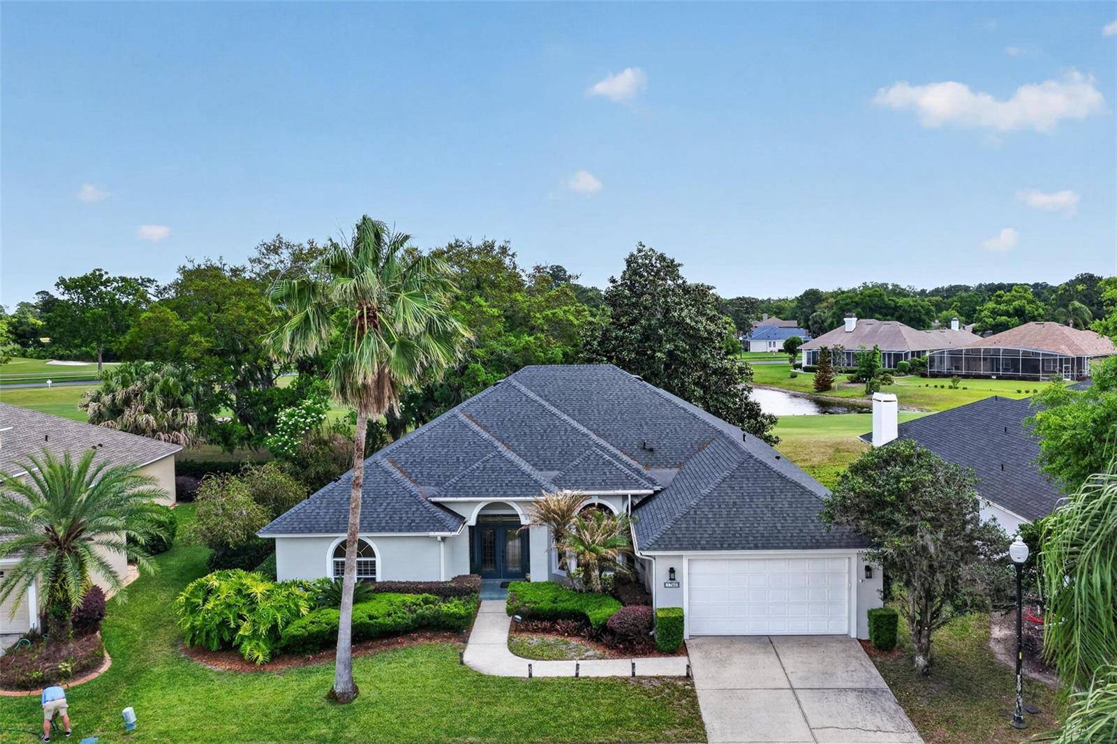 1760 EDGEWATER DR, Mount Dora, FL 32757