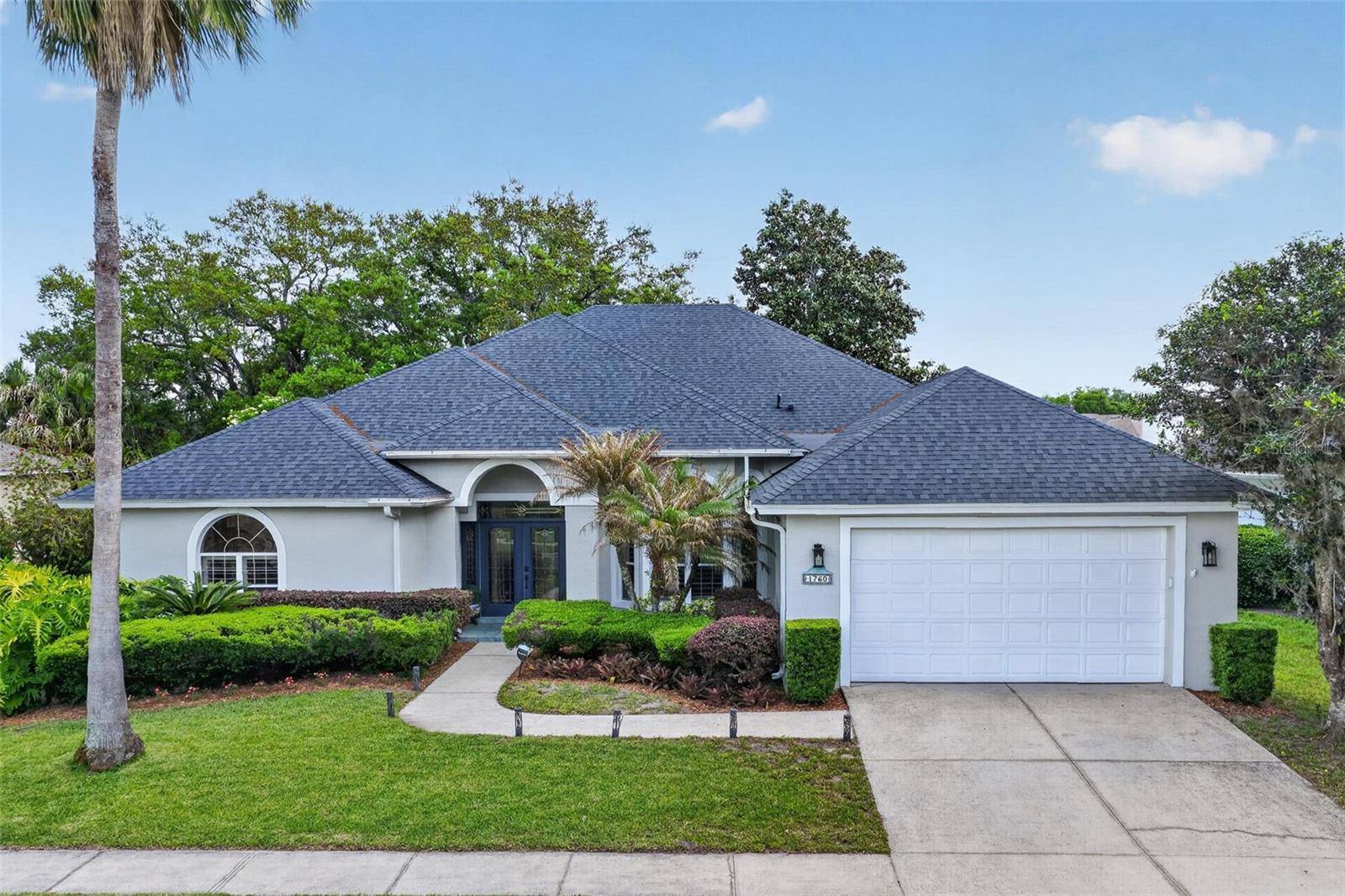 1760 EDGEWATER DR, Mount Dora, FL 32757