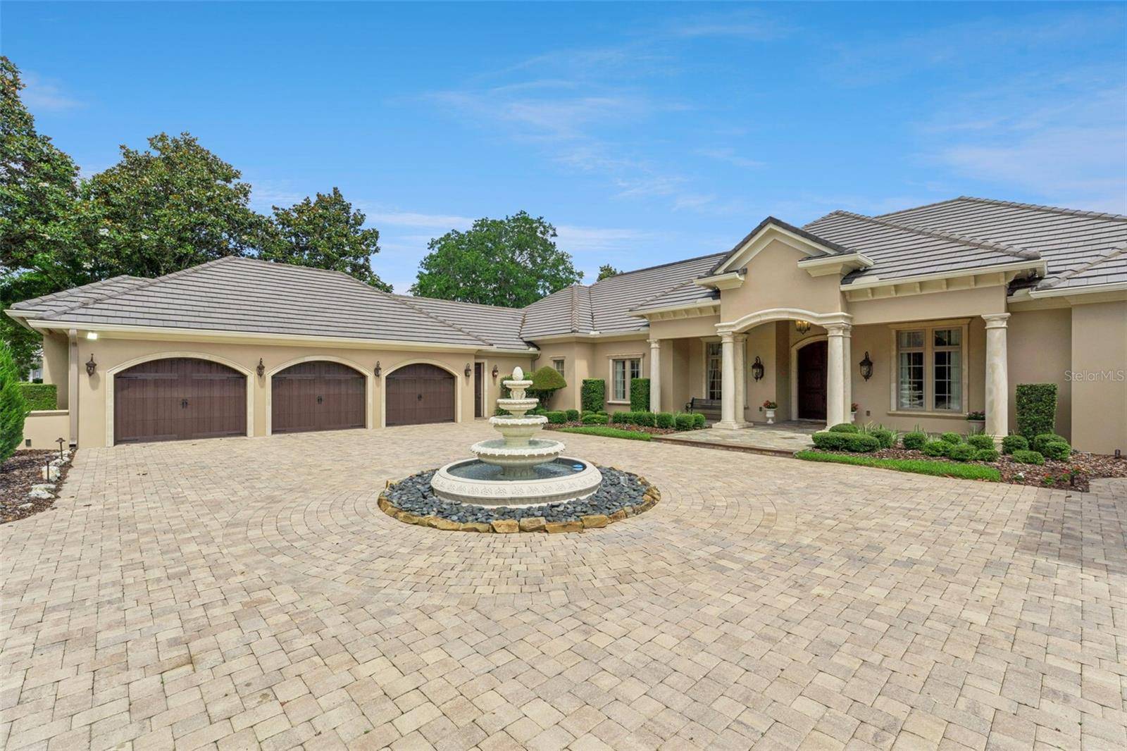 9225 BEVINGTON LN, Orlando, FL 32827