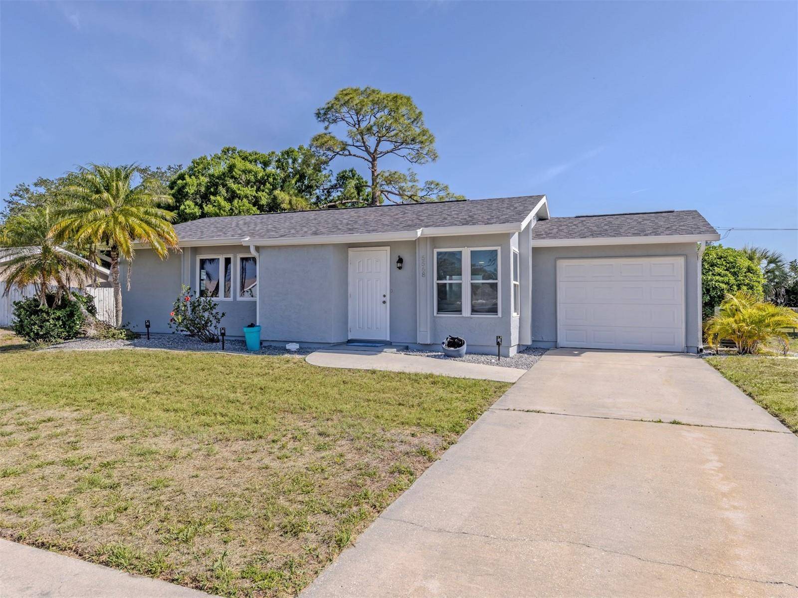 5568 KENWOOD DR, North Port, FL 34287