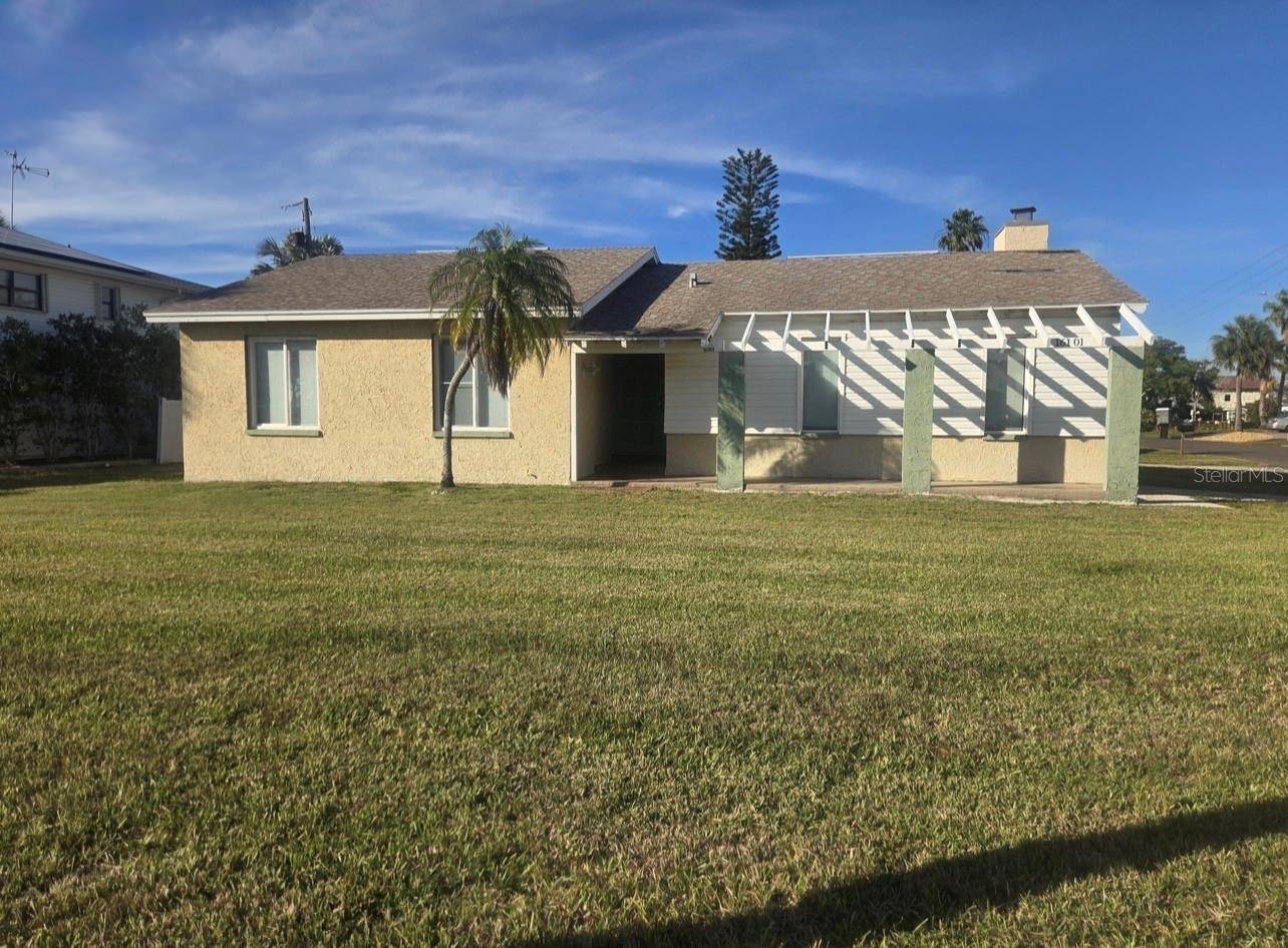 16101 GULF BLVD, Redington Beach, FL 33708