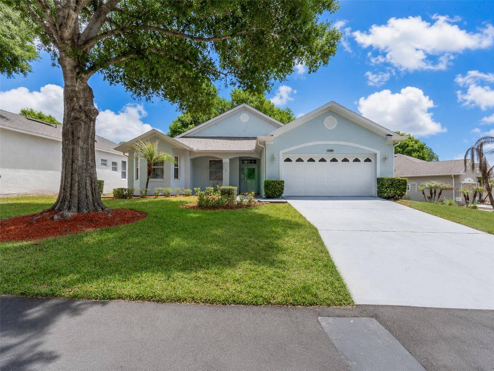4215 GREENWICH CT, Clermont, FL 34711