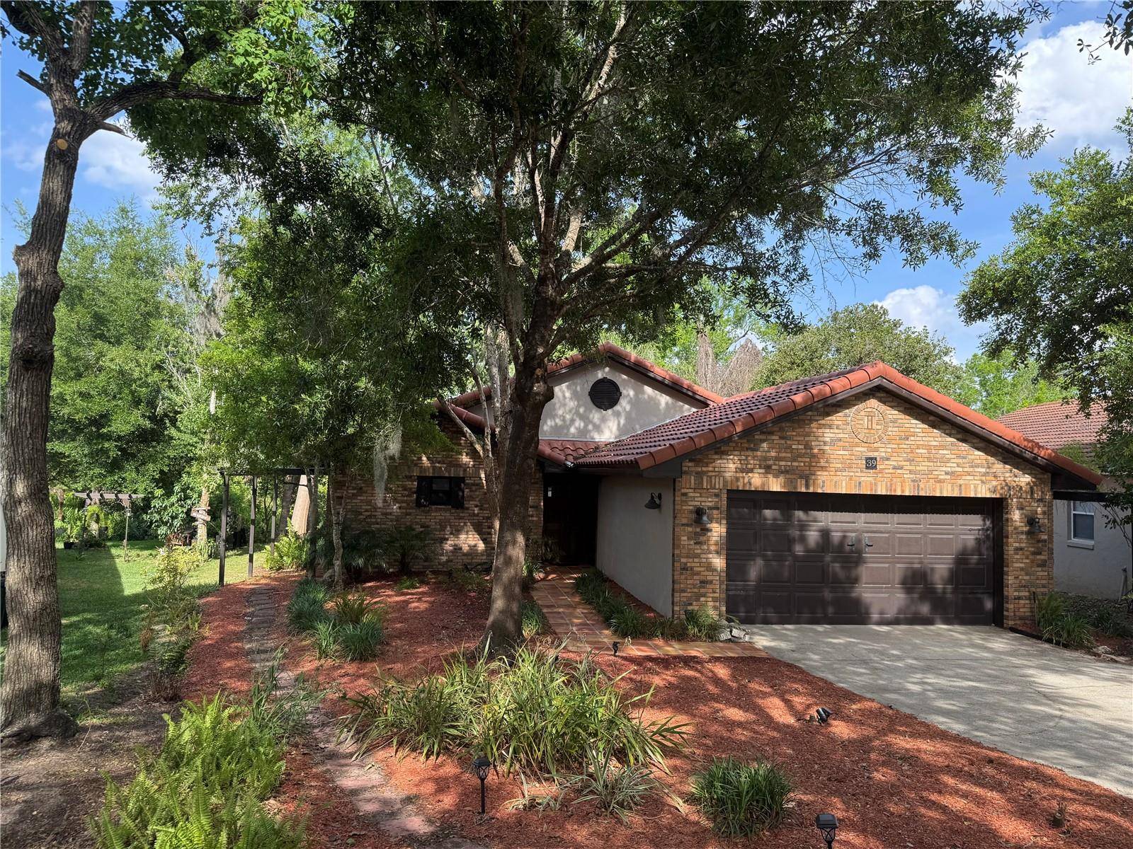 39 FOREST LN, Eustis, FL 32726