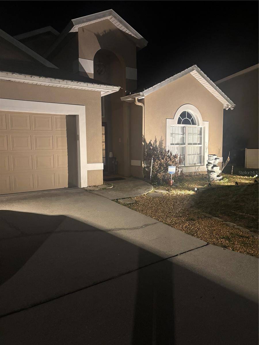 738 CORVINA DR, Davenport, FL 33897
